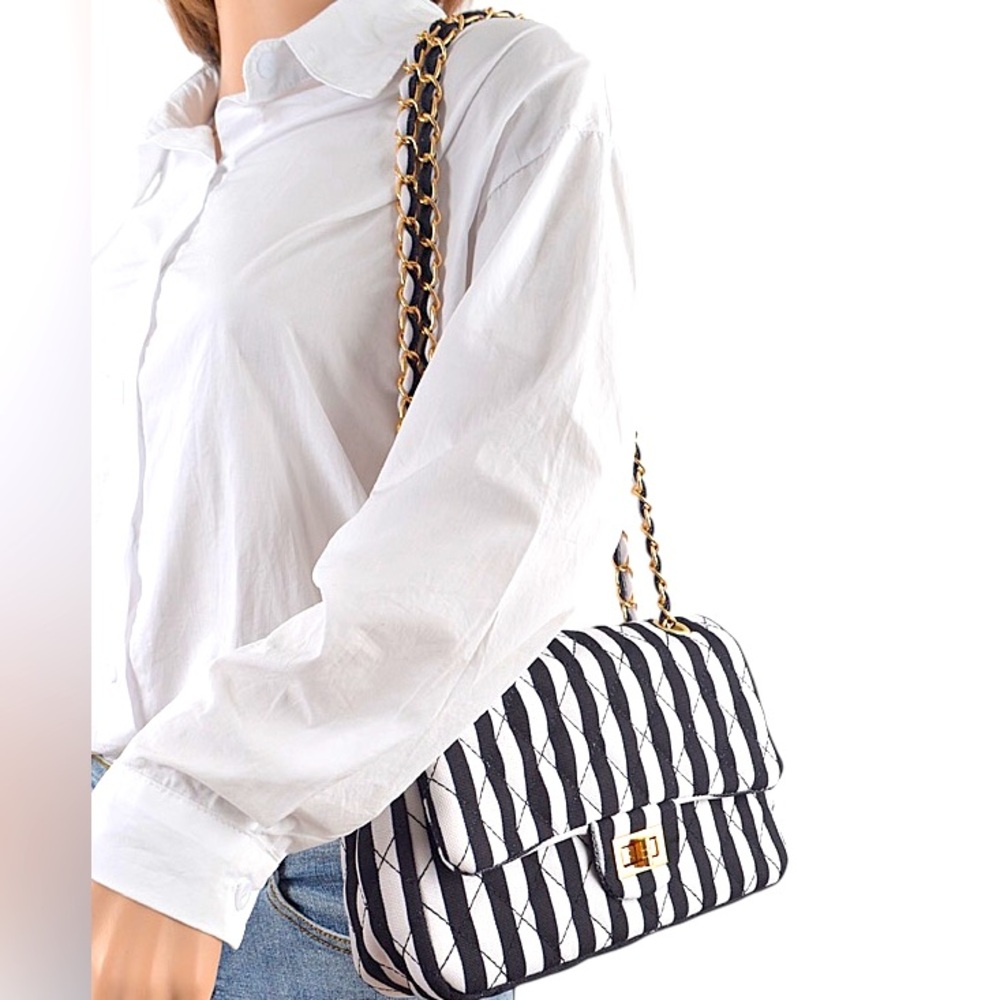 Quilted Black and White Chain Strap Shoulder Bag